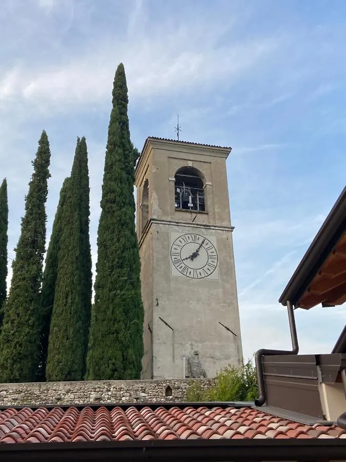 La Volpe Rossa Rooms And Apartments San Felice del Benaco 0*,